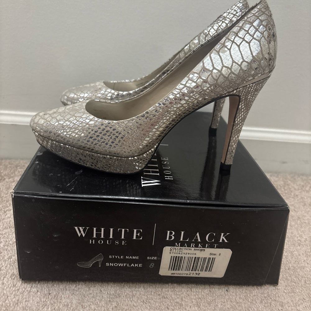 White House Black Market Metallic Heels new in box retail $88 ”snowflake”